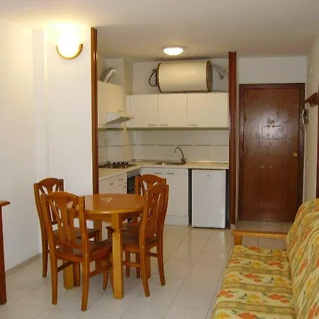 Arquus Rentalmar Hotel